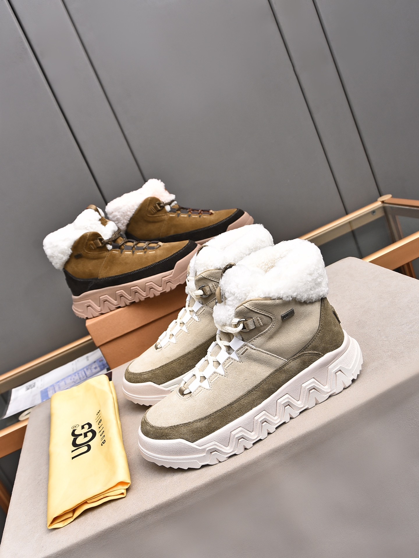 UGG sz35-45 hnh0103